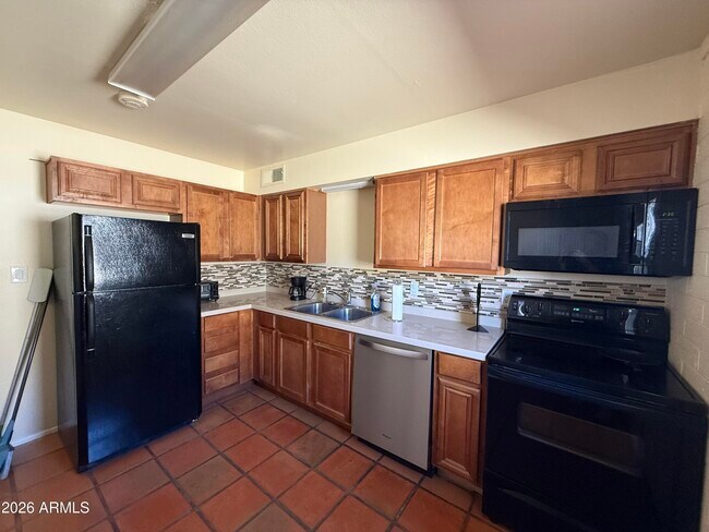 Photo - 1312 1/2 W 5th St