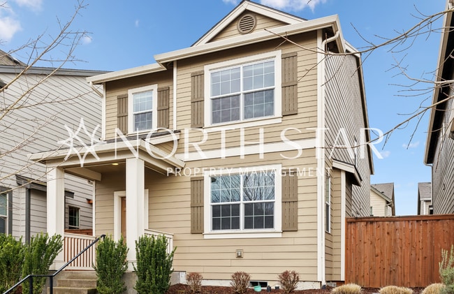 Photo - Vaulted Ceilings, Modern Finishes & Easy Living