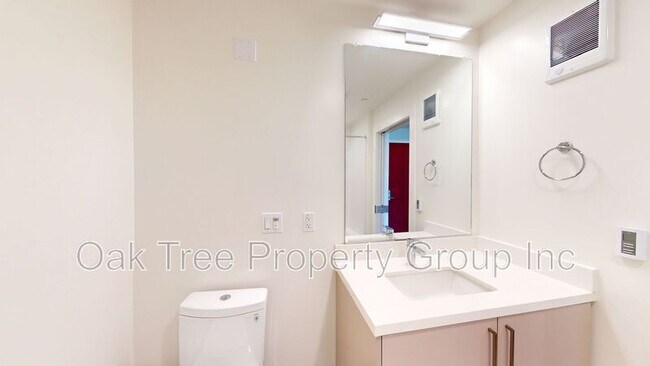 Photo - 532 Union St