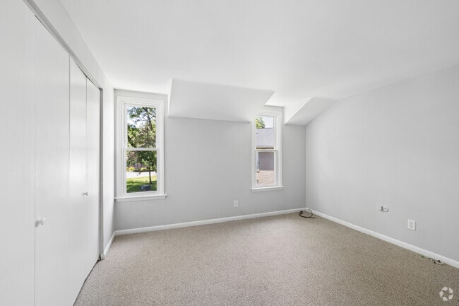 2BR, 1.5BA - 1,100SF - Primary Bedroom