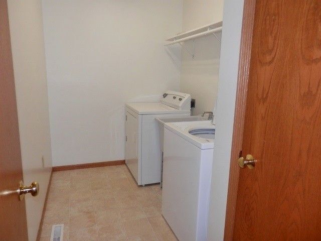 Photo - 1150 Grandview Ave