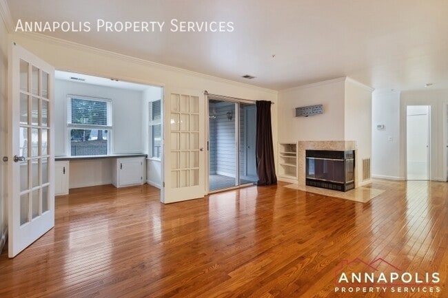 Photo - 10 Greystone Ct