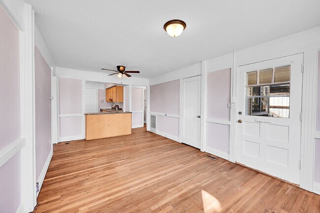 Photo - $2,240.95, $200 Off Cleaning Voucher, 4 Beds 1 Bath Single Family Home in Denver with Washer and ...