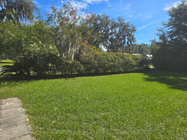 Photo - 6853 Grove Rd