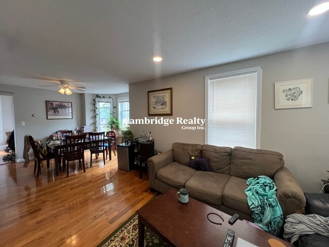 Photo - 17 Hudson St Unit 2