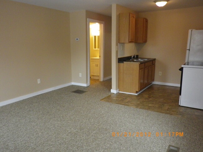 Living room to Hallway - 42 McCrea St Unit 2