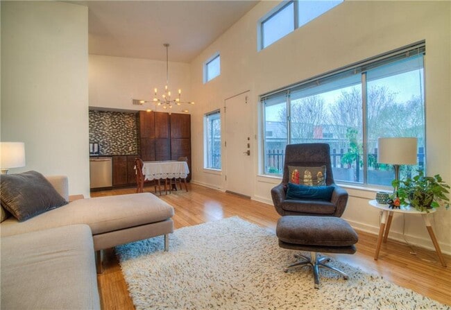 Photo - 2200 Dickson Dr Unit 217