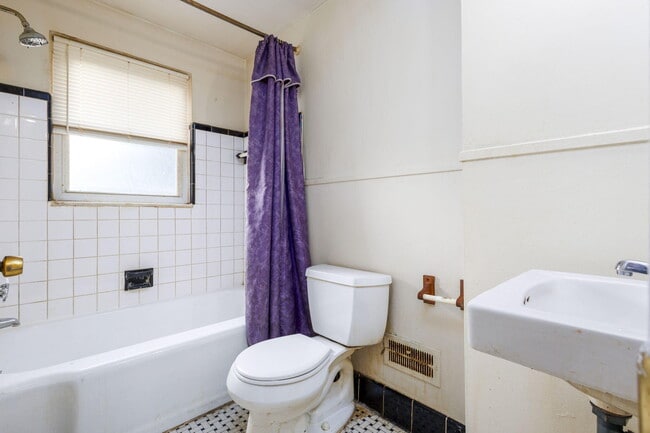 Photo - 18434 Kelly Rd
