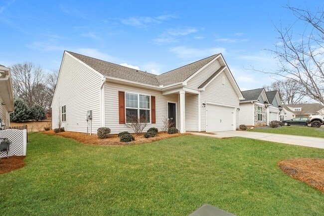 Photo - 245 Cassingham Ln