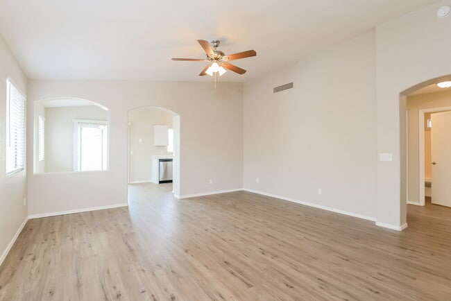 Photo - 9009 E Kinross Dr