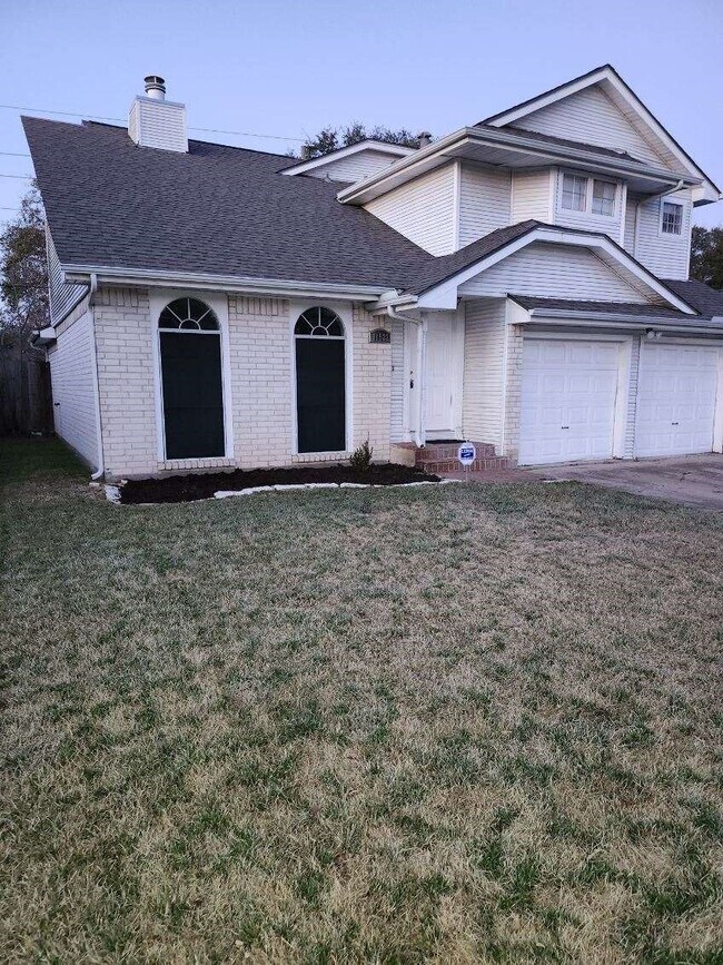 Photo - 19522 Lake Hollow Ln