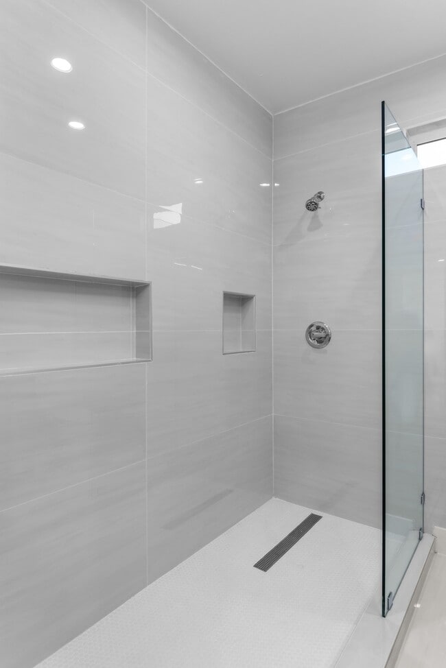 Photo - 2314 Barbee St