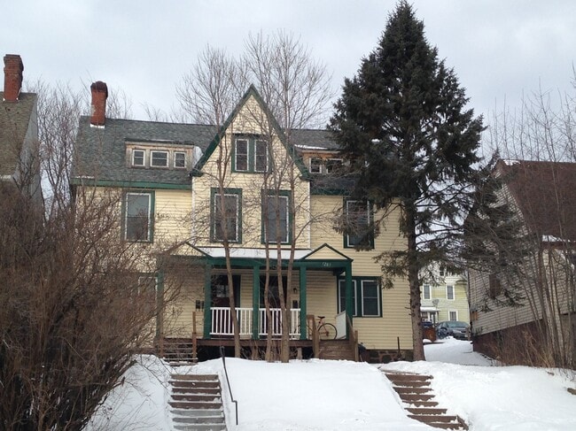 Photo - 1207 E 4th St Unit 1207