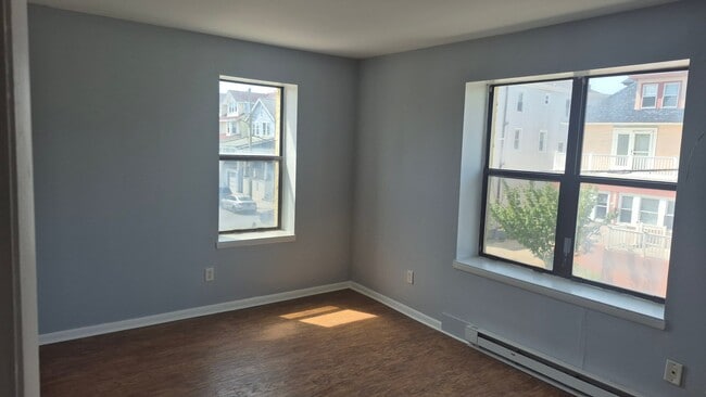 Photo - 21 S Windsor Ave Unidad B1