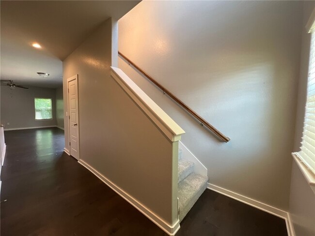 Photo - 2415 SW Arbor Rd