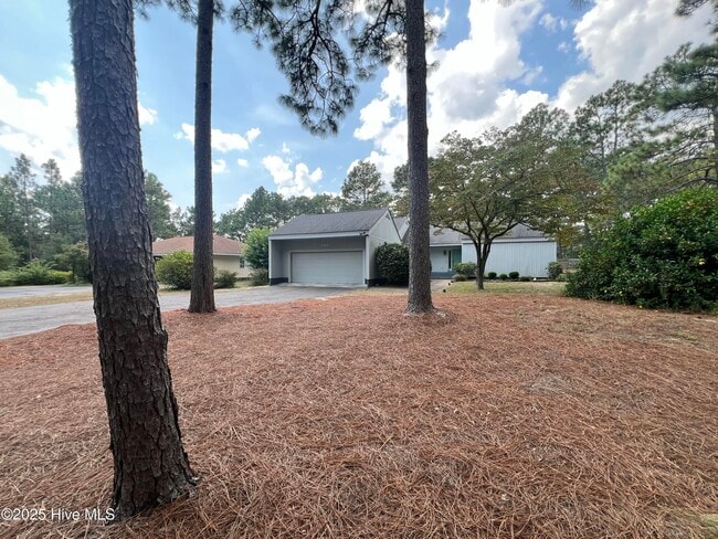 Photo - 440 Central Dr