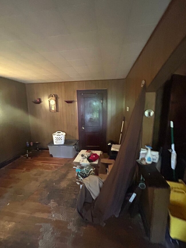 Photo - 1236 Gimblin St