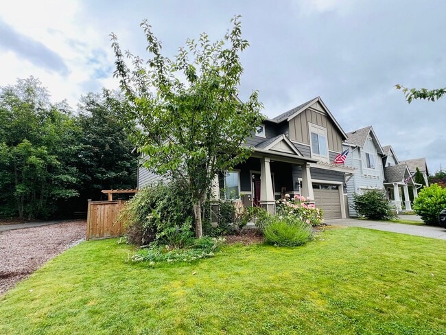 Photo - 2400 square foot, 3 Bedroom, 2.5 bath Skagit Highlands, Mount Vernon