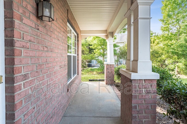 Photo - 13843 Porter Creek Rd