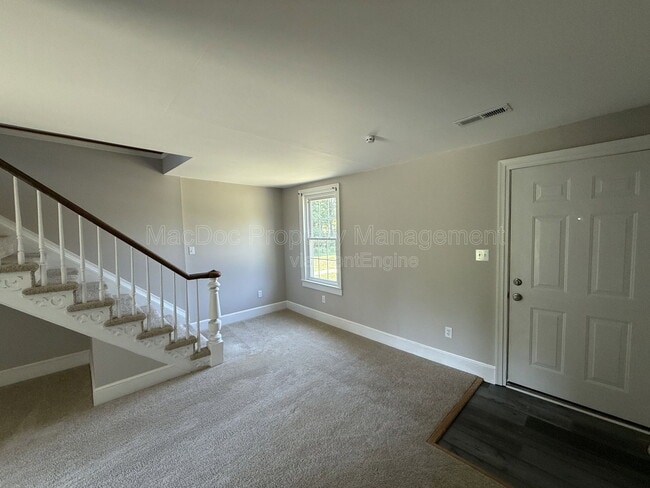 Photo - 210 Milford St Unit B