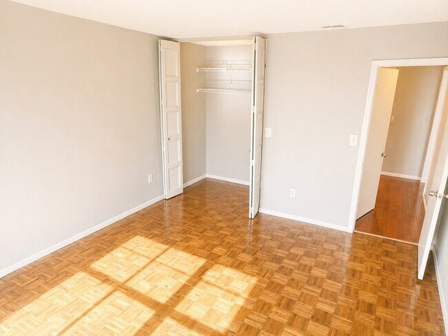 Photo - 405 Langley Rd Unit 2A