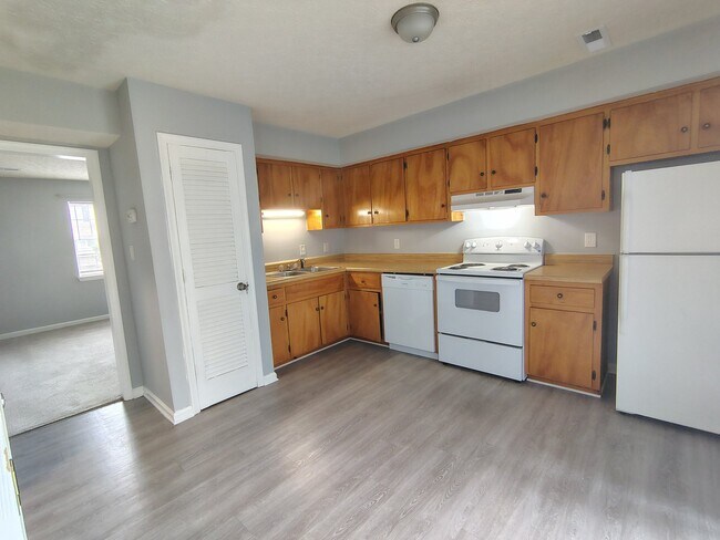 Photo - 16 Duiguid Dr