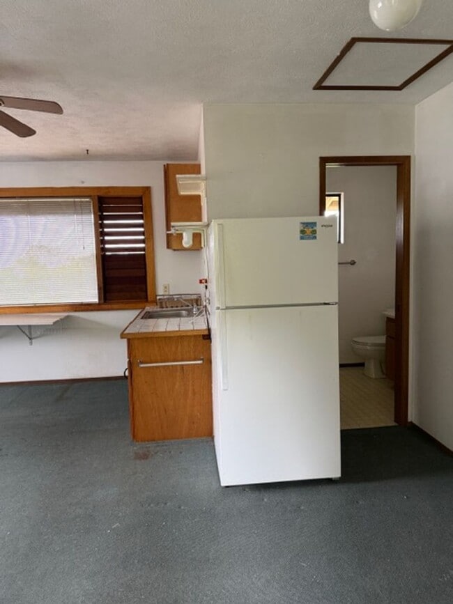 Photo - 1060 Lower Kimo Dr Unit Upstairs