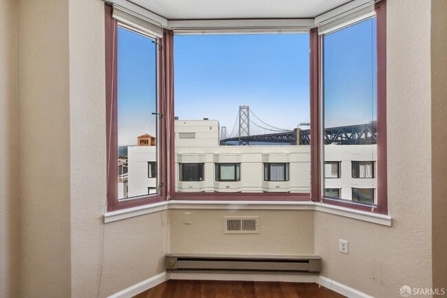 Photo - 201 Harrison St