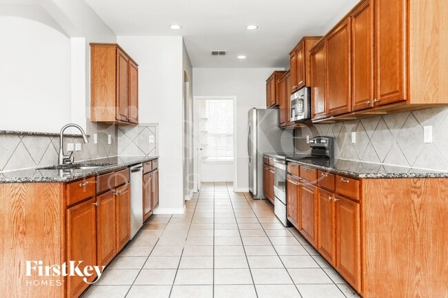 Photo - 1746 Summerwood Ln