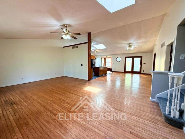 Photo - Luxury Living in Auburn