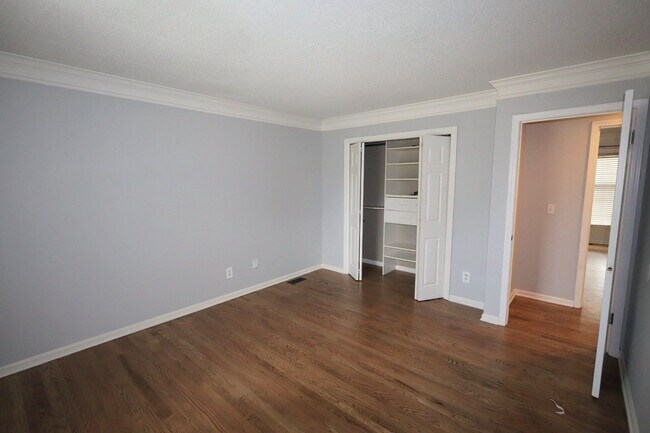 Photo - 8231 Lake Terrace Dr