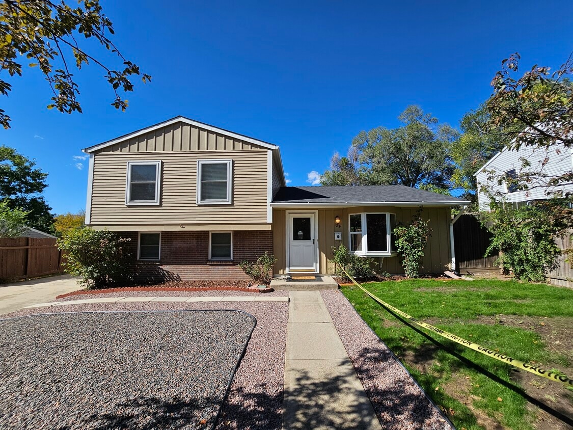Photo - 124 N Brentwood Dr (Colorado Springs, CO)