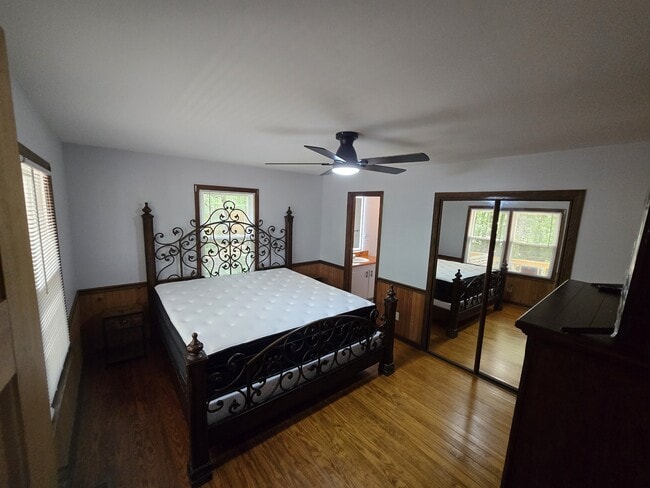 Photo - 125 Lone Eagle Way