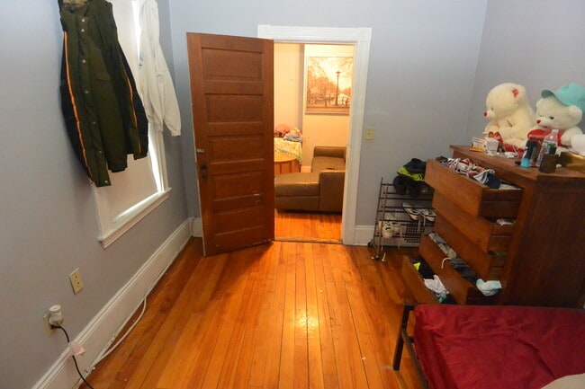 Photo - 49 Bennett St Unit 2