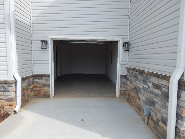 Photo - 233 Marshland Ln