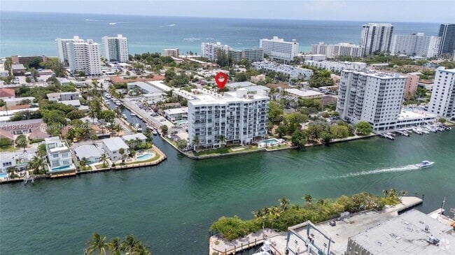 Building Photo - 1609 N Riverside Dr Unit 406 Rental