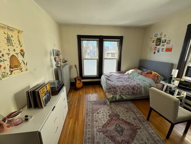 Photo - 211 Holland St Unit 2