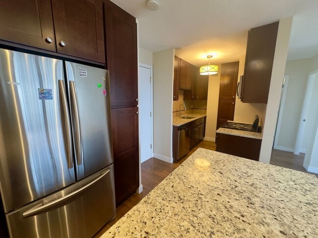 Photo - 4180 N Marine Dr Unit 1610