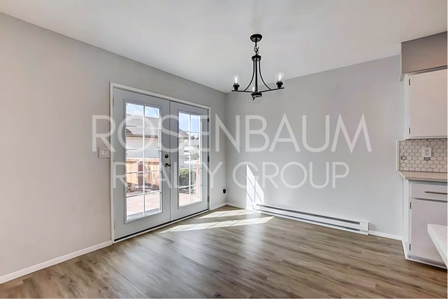Photo - Stunning 3-bedrooms, 2-baths single-family...