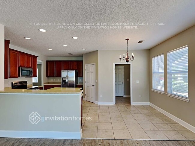 Photo - 708 Spruce Pine Ln