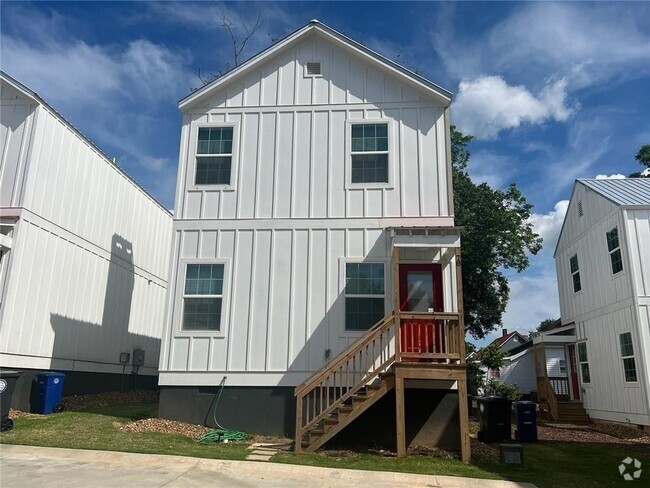 Building Photo - 79 Liberty Court Dr Rental