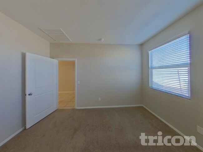 Photo - 31074 W Amelia Ave