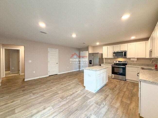 Photo - 7305 Lakeside Oak Ct