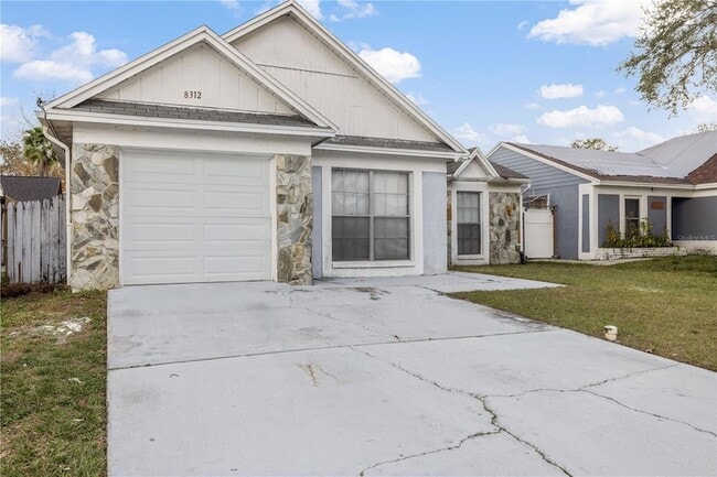 Building Photo - 8312 Clermont St