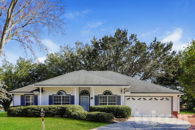 Building Photo - 477 Federal Hill Rd