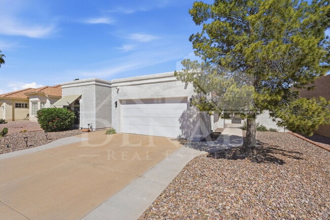 Photo - 10602 E Elmhurst Dr