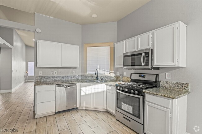 Building Photo - 5616 Royal Castle Ln Rental