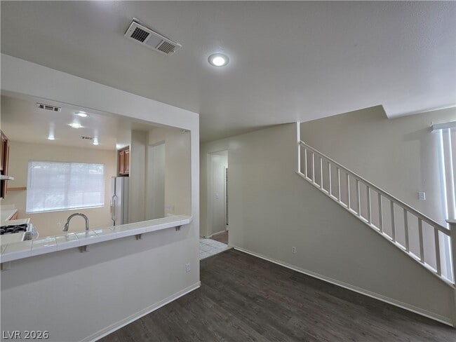 Building Photo - 9801 Bradford Summit St