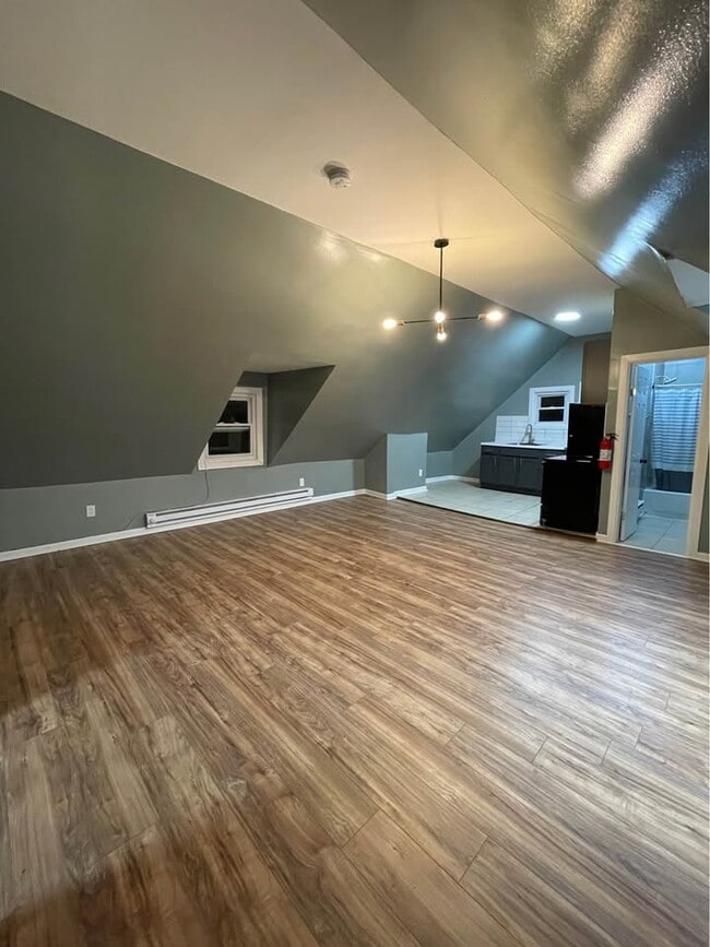 Building Photo - 377 S 10th St Unit 3