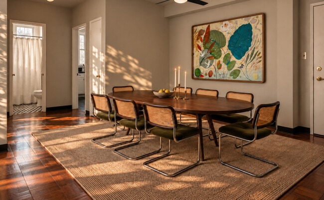 Large 1BR / Living & Dining Area